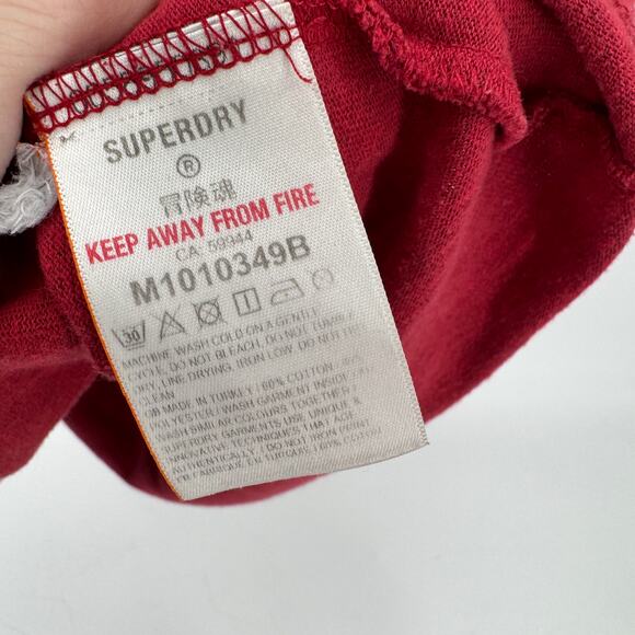 Superdry T-Shirt Mens Medium Red Short Sleeve Varsity Logo Front 03 Back Tee - Picture 7 of 9